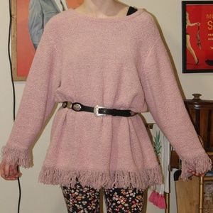 SOLD🌸Bubble-gum Pink Fringe Sweater